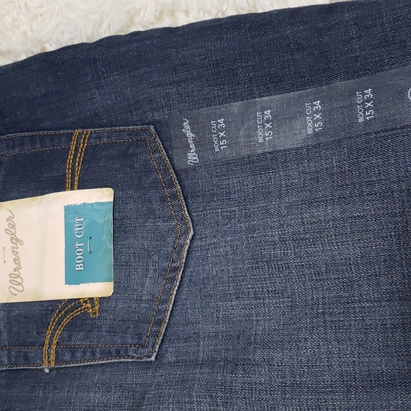 NWT Wrangler Jeans Boot Cut - Picture 5 of 6